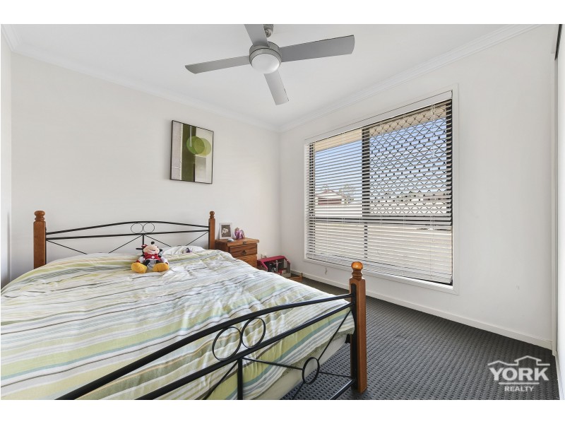 37 Ashford Drive, Wyreema QLD 4352