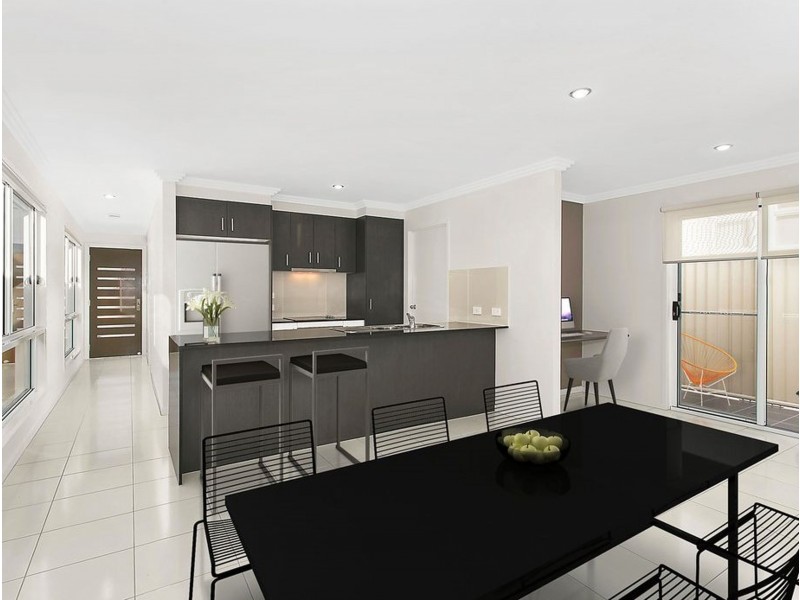 27 Cinnamon Drive, Glenvale QLD 4350
