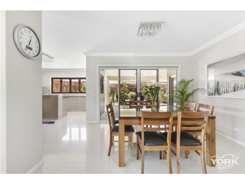 33 Trevean Drive, Kleinton QLD 4352