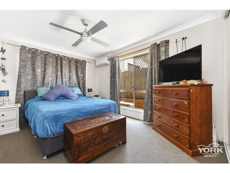 271 New England Highway, Harlaxton QLD 4350