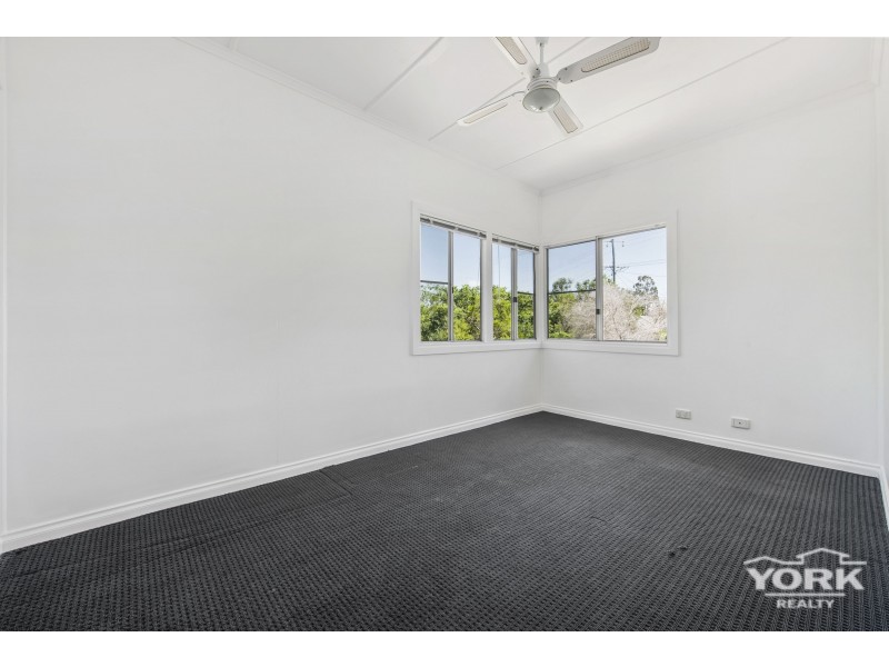 13 Catherine Crescent, Kingsthorpe QLD 4400