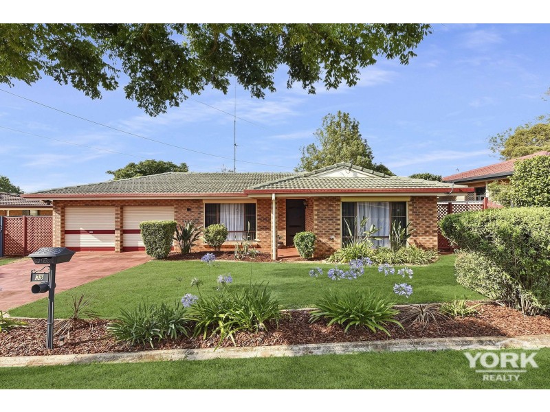 35 Hibiscus Drive, Centenary Heights QLD 4350