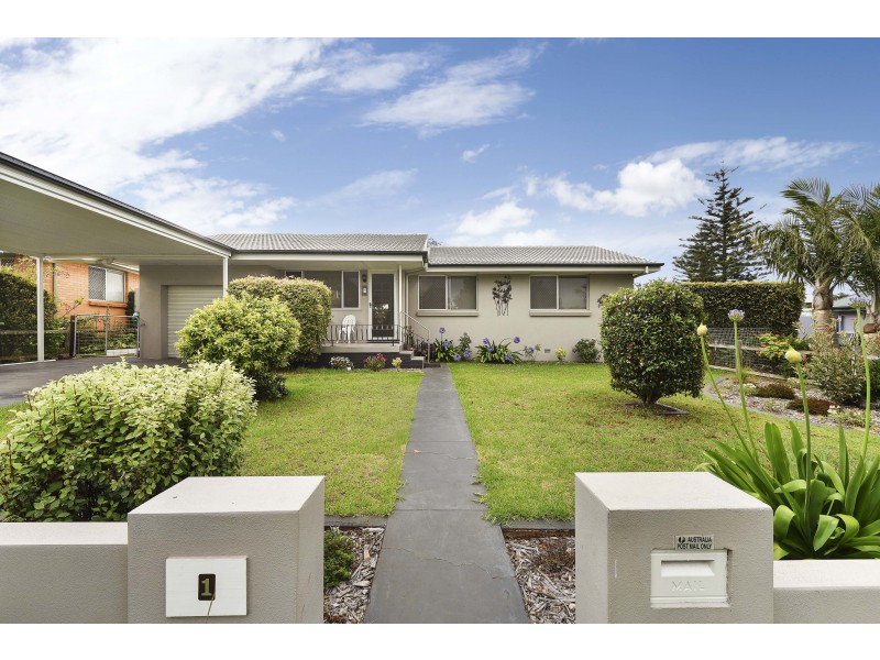 1 Jean Street, Harristown QLD 4350