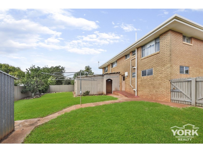 Darling Heights QLD 4350