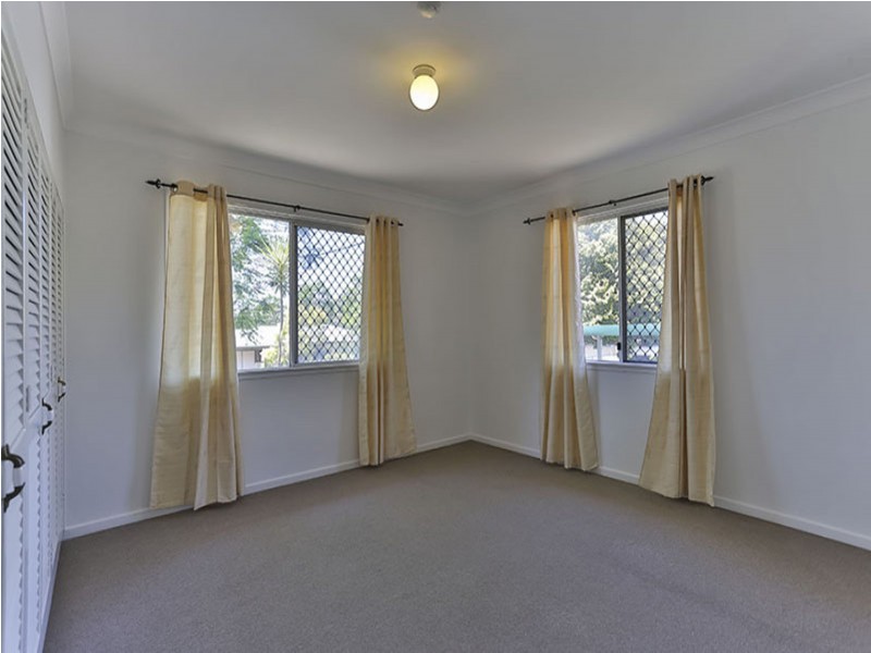 21 McCafferty Street, Wilsonton QLD 4350