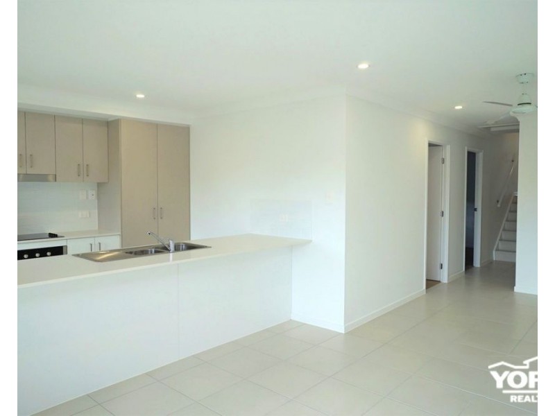 1/18 Diva Lane, Glenvale QLD 4350