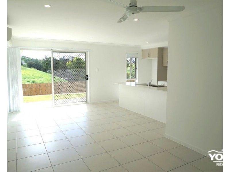 1/18 Diva Lane, Glenvale QLD 4350