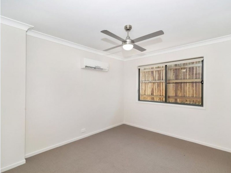 6 Parkview Drive, Glenvale QLD 4350