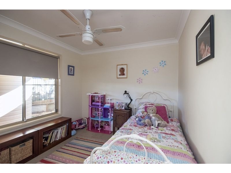 8 Bushnell Court, Rockville QLD 4350