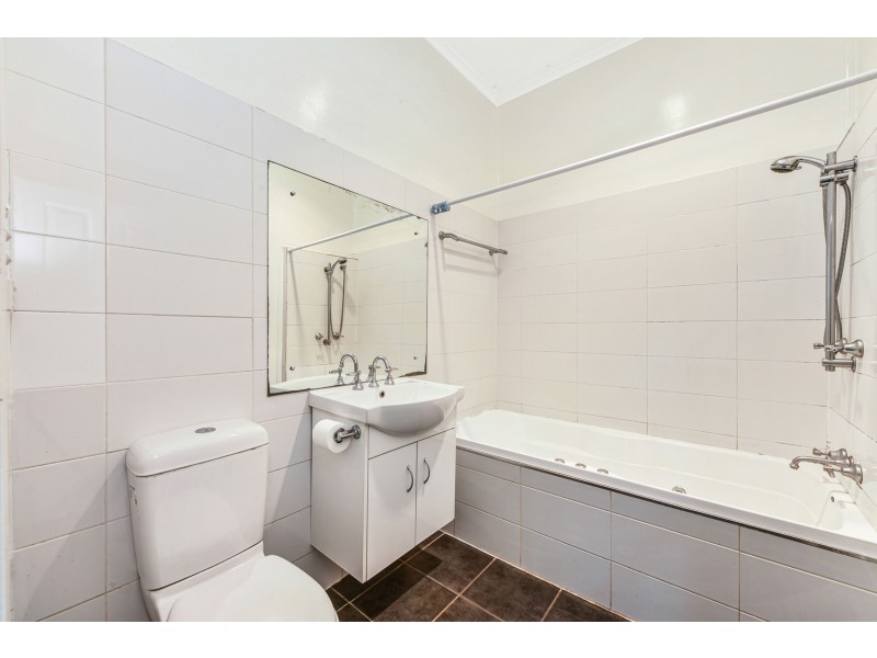 7 Park Street, Wilsonton QLD 4350