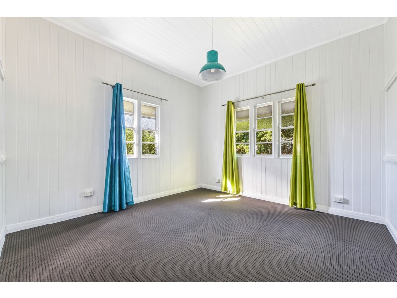 7 Park Street, Wilsonton QLD 4350