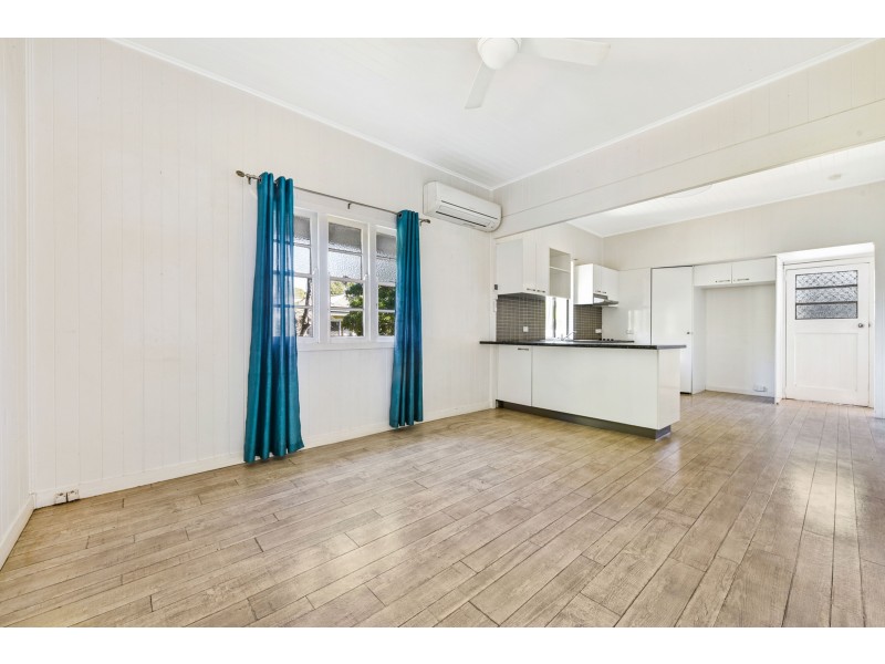 7 Park Street, Wilsonton QLD 4350