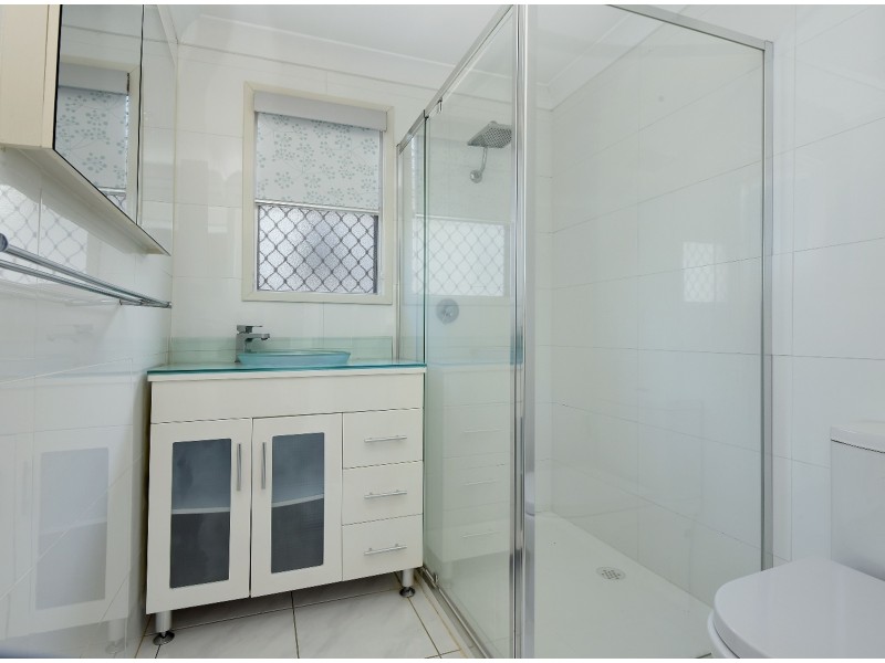 9 Glasgow Street, North Toowoomba QLD 4350