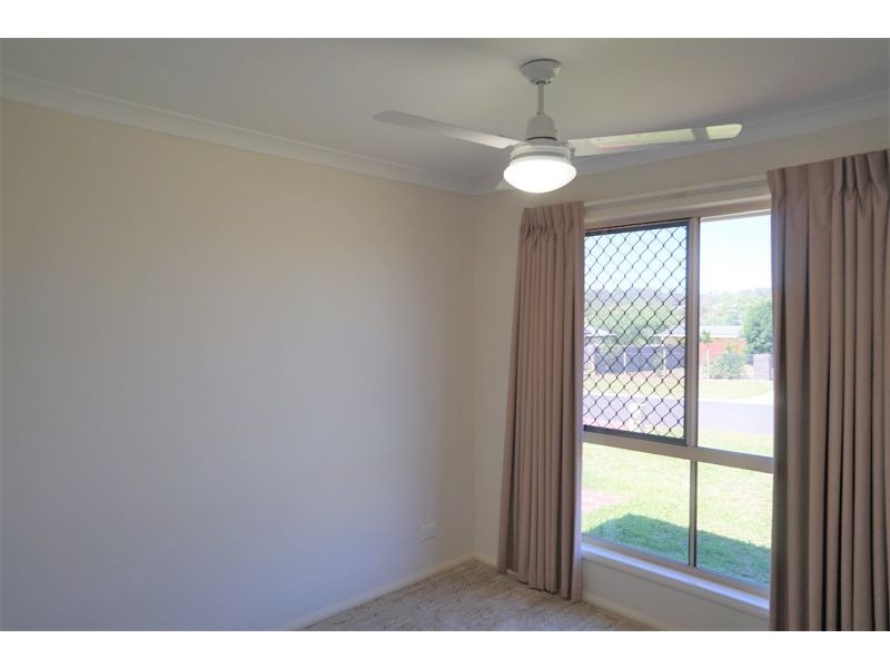 5 Kite Street, Meringandan QLD 4352