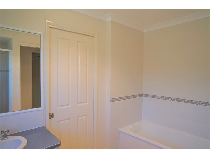 5 Kite Street, Meringandan QLD 4352