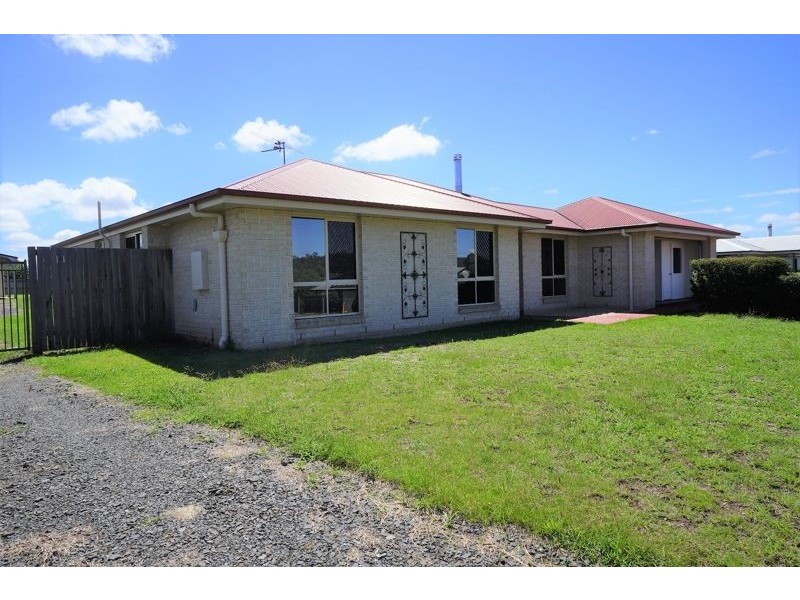 5 Kite Street, Meringandan QLD 4352