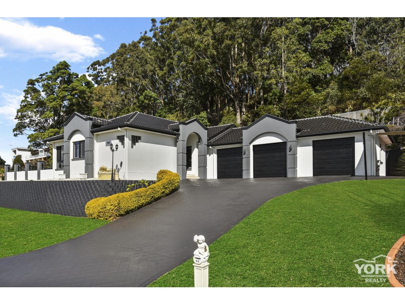 43 Windemere Terrace, Mount Lofty QLD 4350
