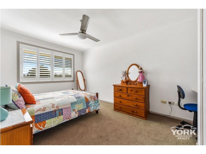 Centenary Heights QLD 4350