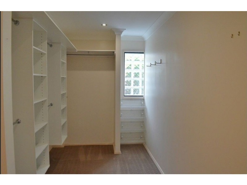Centenary Heights QLD 4350