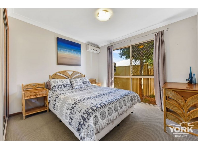 28 Shelton Crescent, Kearneys Spring QLD 4350