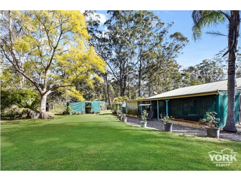 20 Pinnell Road, Crows Nest QLD 4355