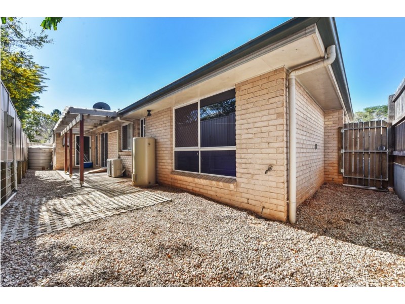 2/132 Taylor Street, Newtown QLD 4350