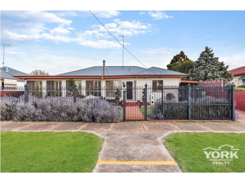Newtown QLD 4350