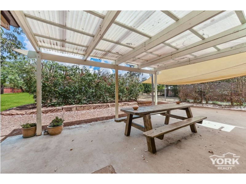 4 Diosma Drive, Highfields QLD 4352