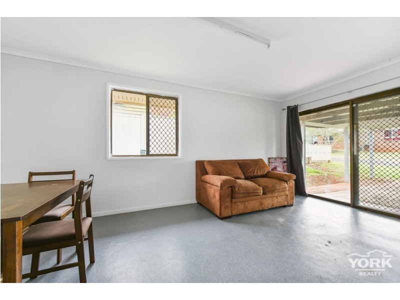 Wilsonton Heights QLD 4350