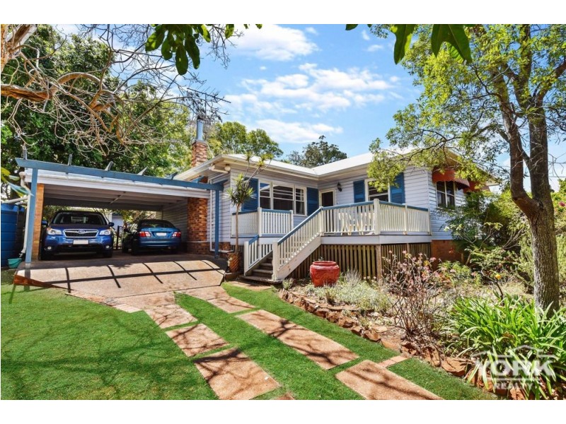 Mount Lofty QLD 4350