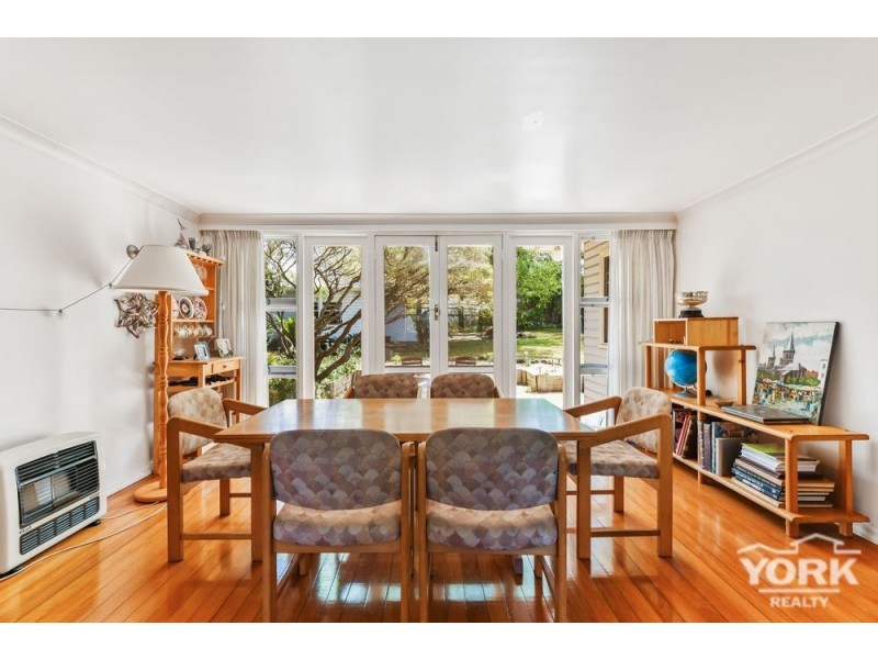 Mount Lofty QLD 4350