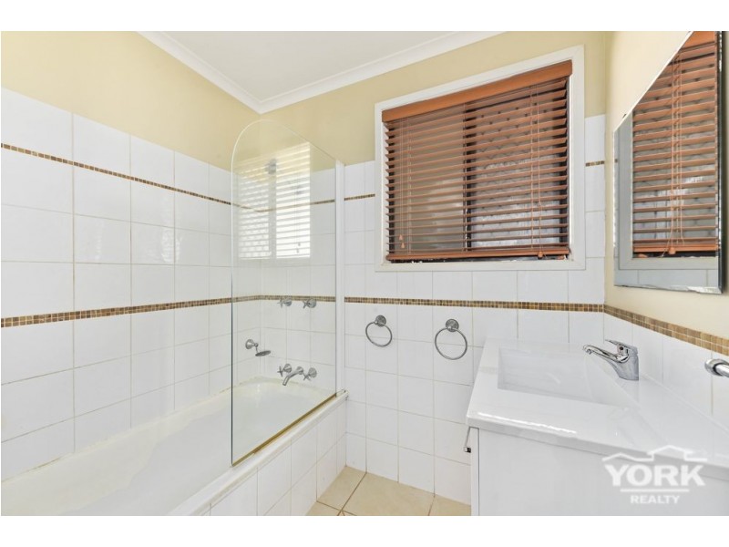 Wilsonton Heights QLD 4350