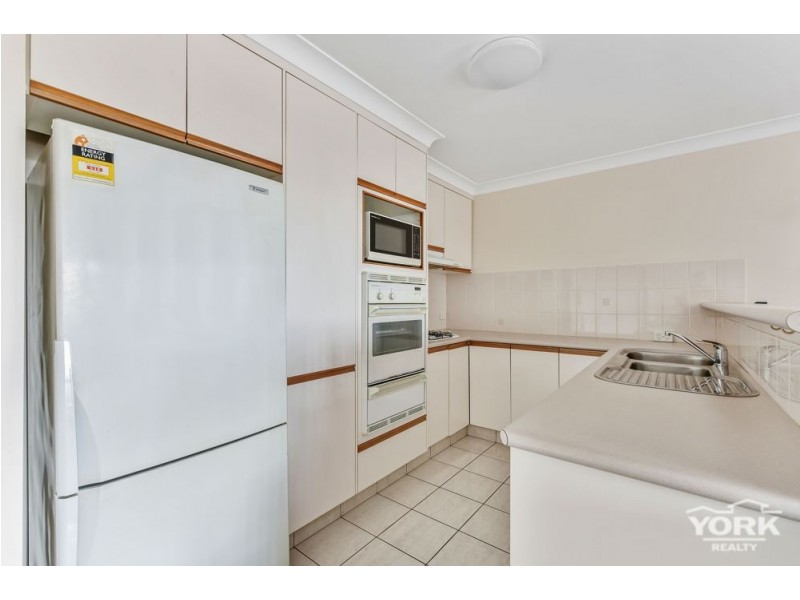 Kearneys Spring QLD 4350