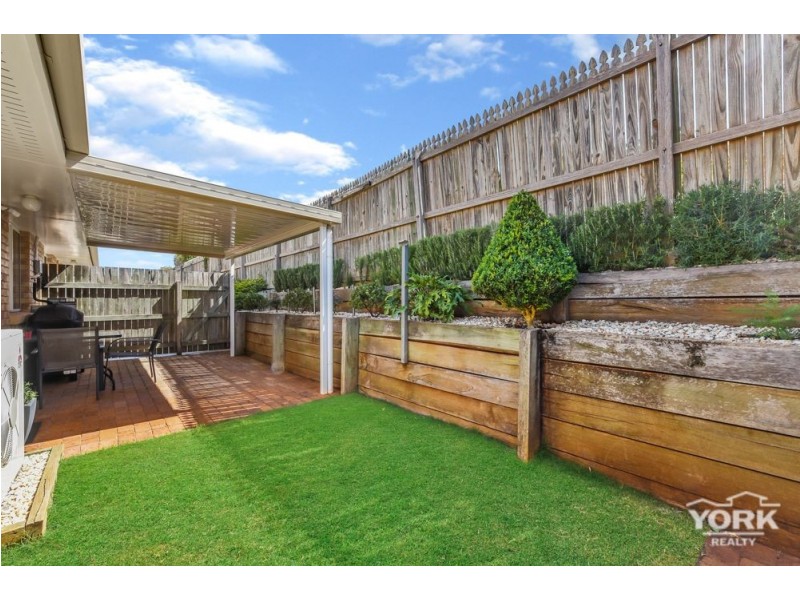 Kearneys Spring QLD 4350