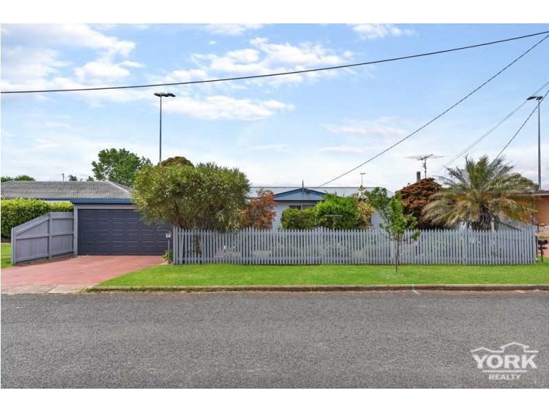 Wilsonton QLD 4350