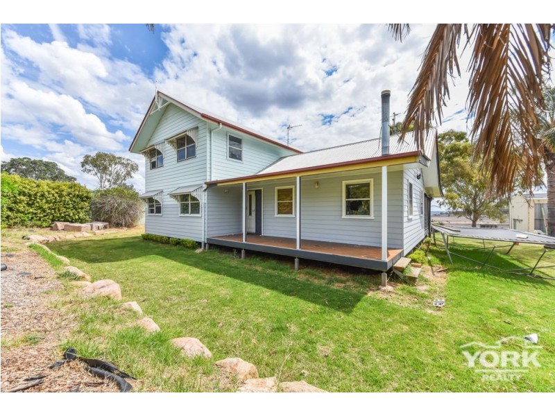 11 Jannusch Road, Gowrie Mountain QLD 4350 York Realty Withdrawn
