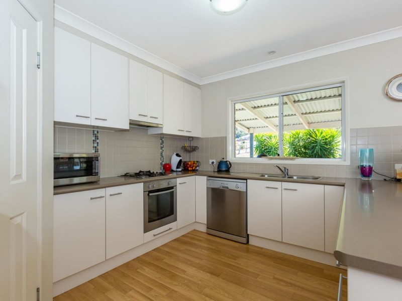 9 Commonwealth Crescent, Gowrie Junction QLD 4352