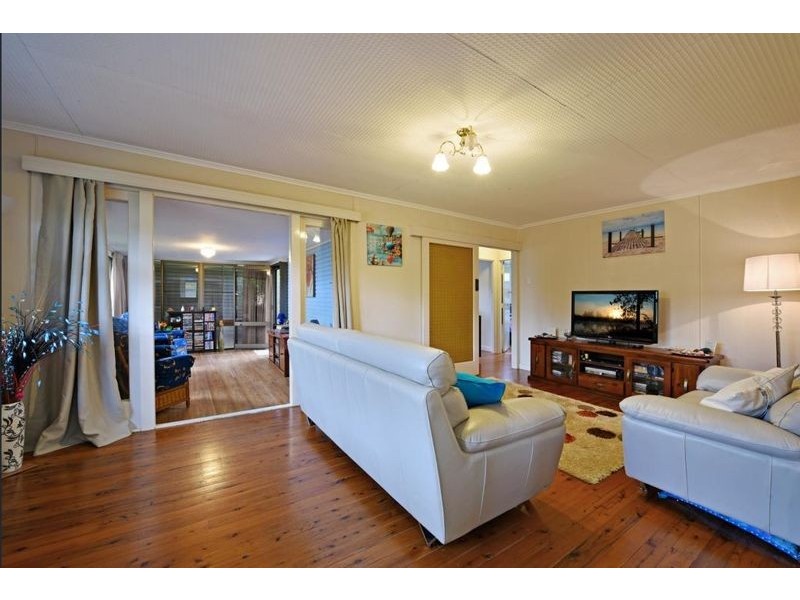 44 Tara Street, Wilsonton QLD 4350