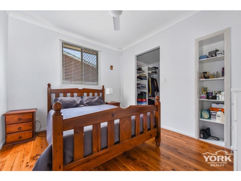 Centenary Heights QLD 4350