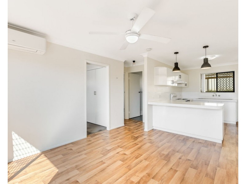 2/4a Storey Street, Centenary Heights QLD 4350