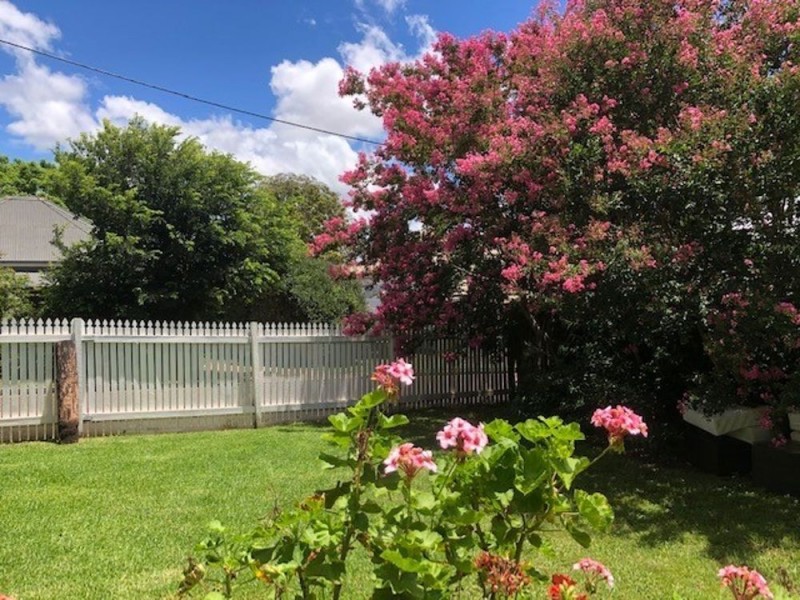 North Toowoomba QLD 4350