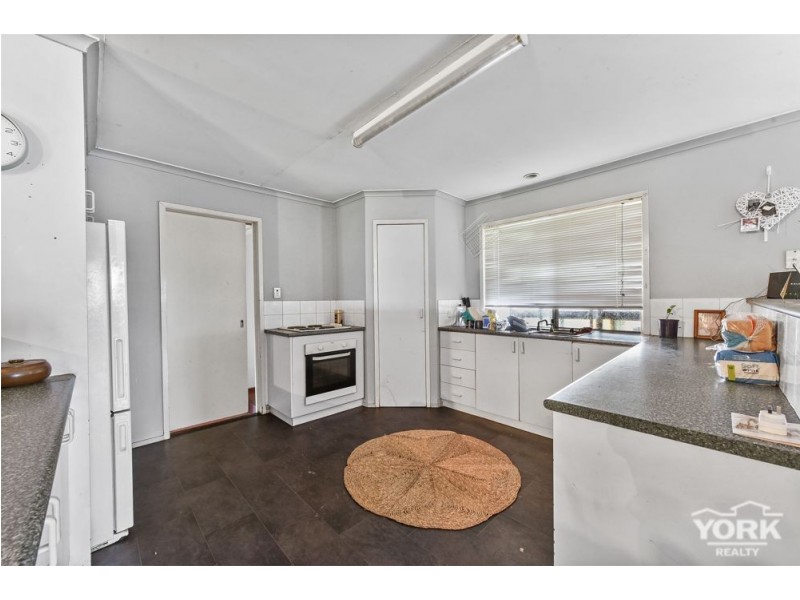 Wilsonton Heights QLD 4350