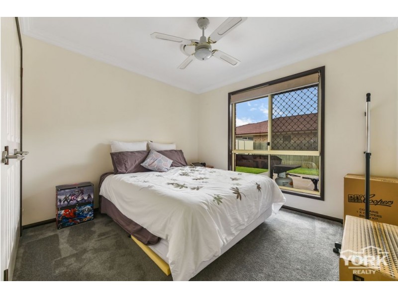 34 Wood Drive, Middle Ridge QLD 4350