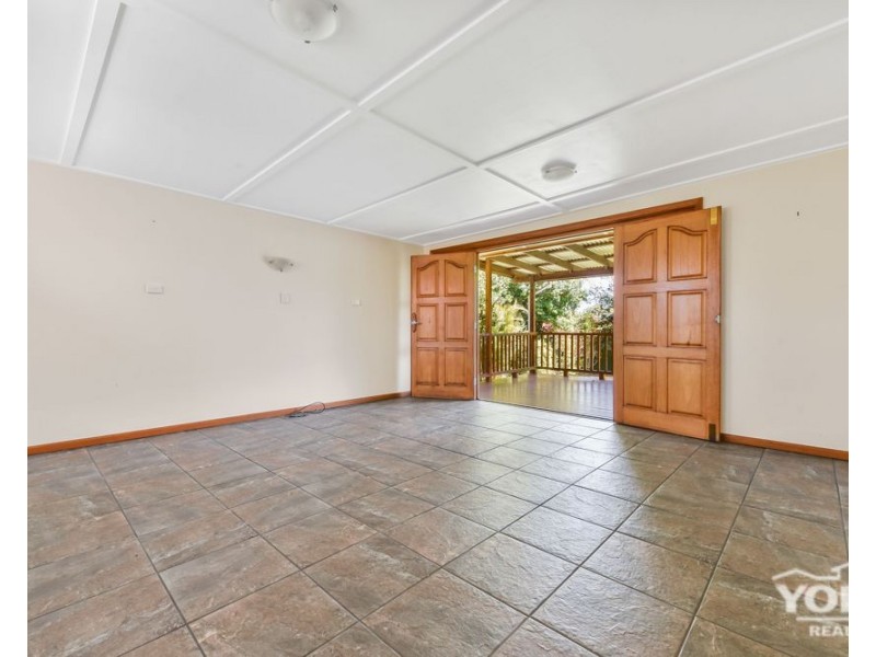 8 Girrawheen Street, Rangeville QLD 4350