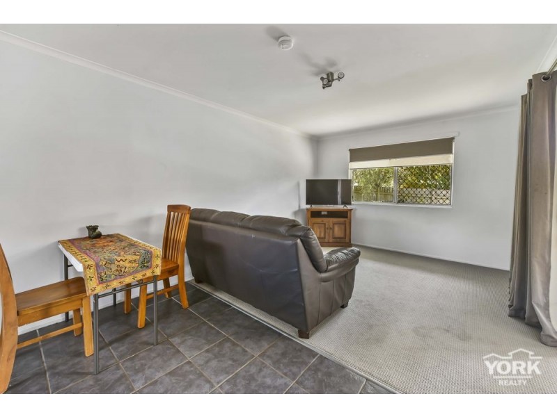 Kearneys Spring QLD 4350