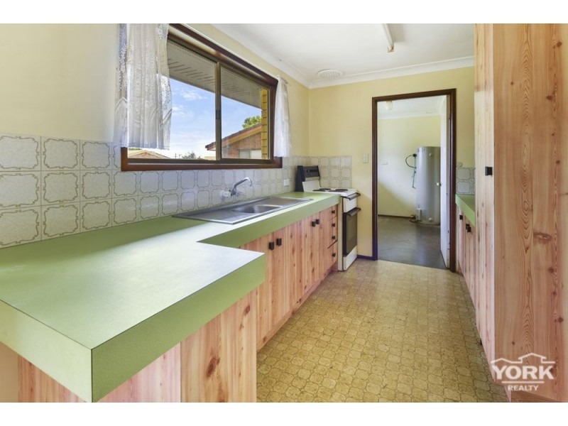 Centenary Heights QLD 4350