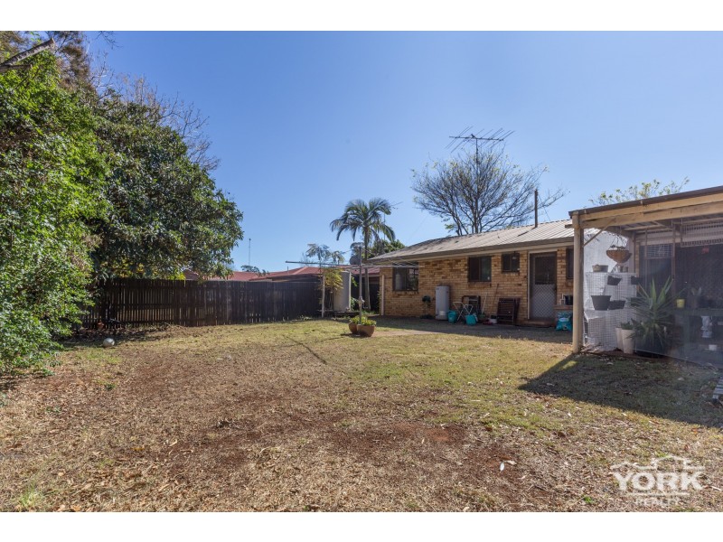 Darling Heights QLD 4350