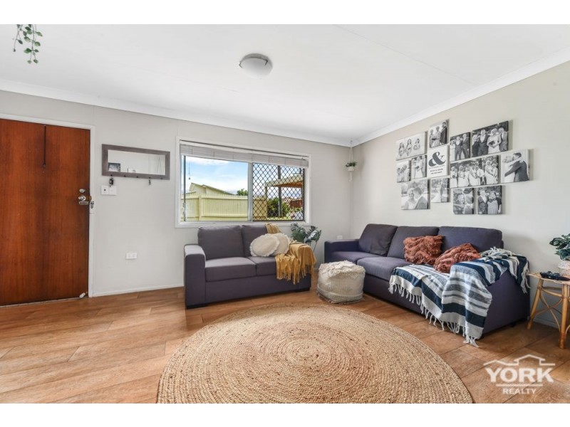 16 Wyalla Street, Newtown QLD 4350