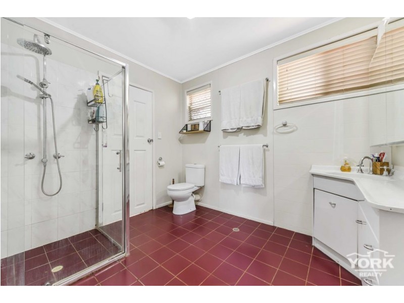 16 Wyalla Street, Newtown QLD 4350
