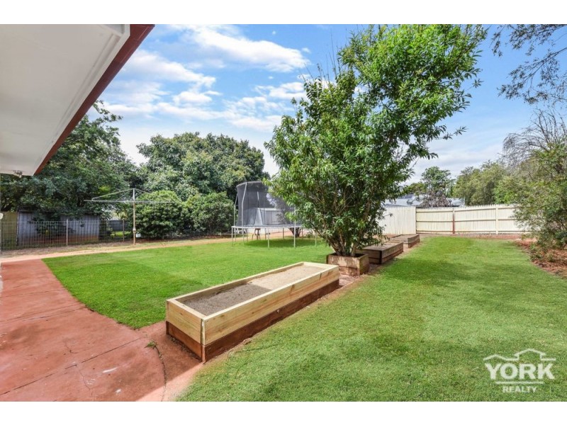 16 Wyalla Street, Newtown QLD 4350